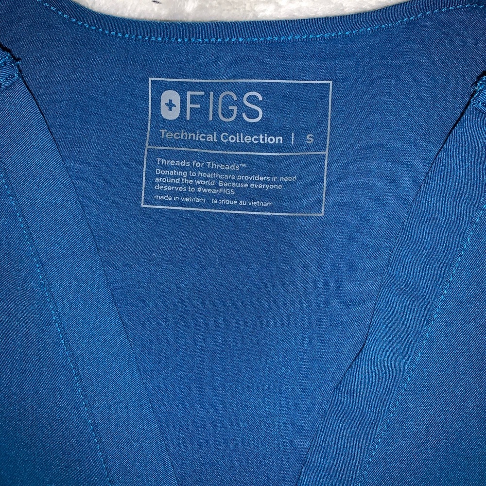 Figs scrub set (top and bottoms)